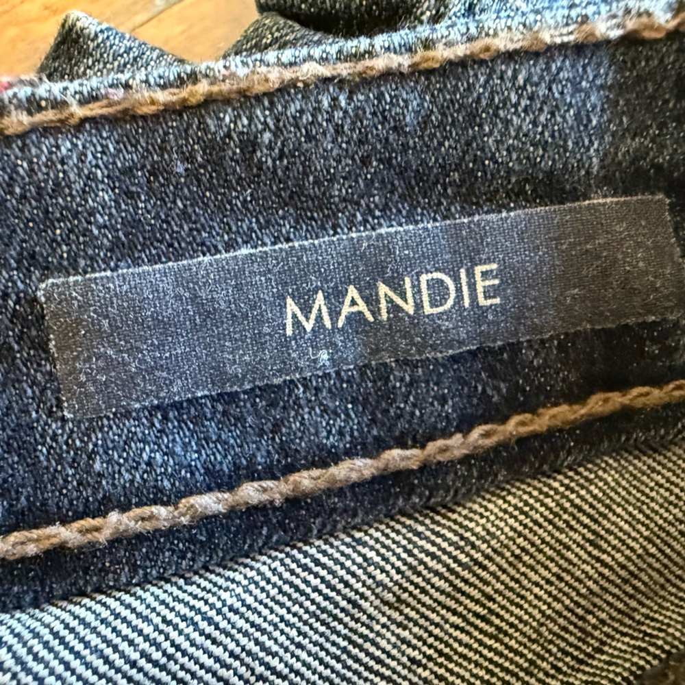 Bandolino Mandie missy senora straight leg style woman’s jeans. Size 8. - Picture 5 of 5